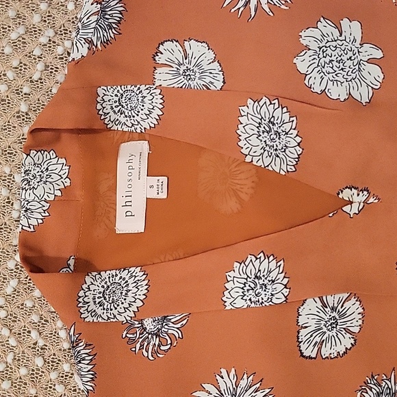 Philosophy Floral Dress - Picture 4 of 11